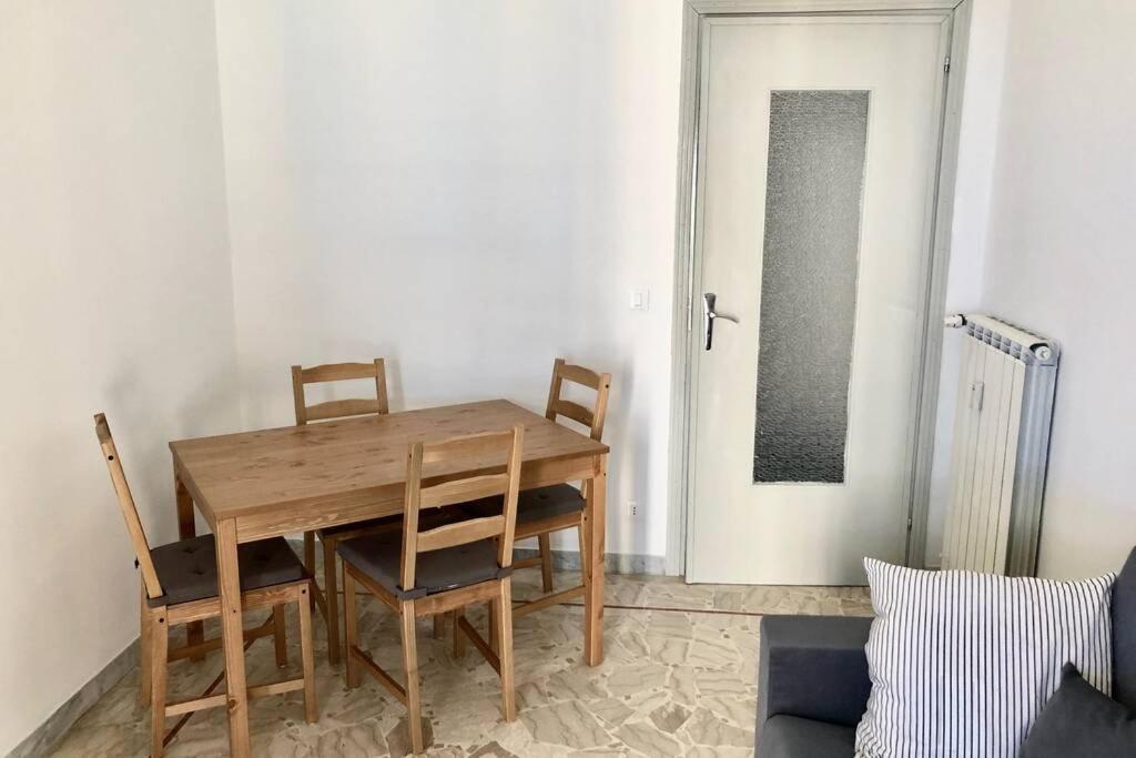 La Casa Di Pietro Apartment Finale Ligure Exterior photo